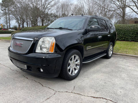 2013 GMC Yukon for sale at United Luxury Motors in Stone Mountain GA
