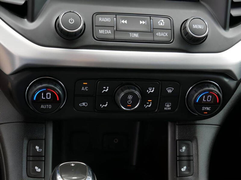 2017 GMC Acadia SLT-1