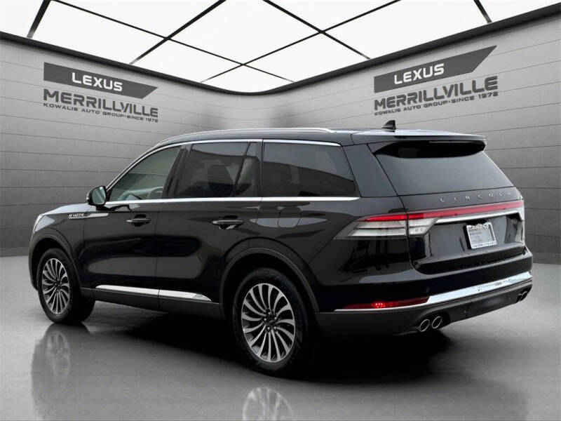 2022 Lincoln Aviator Standard