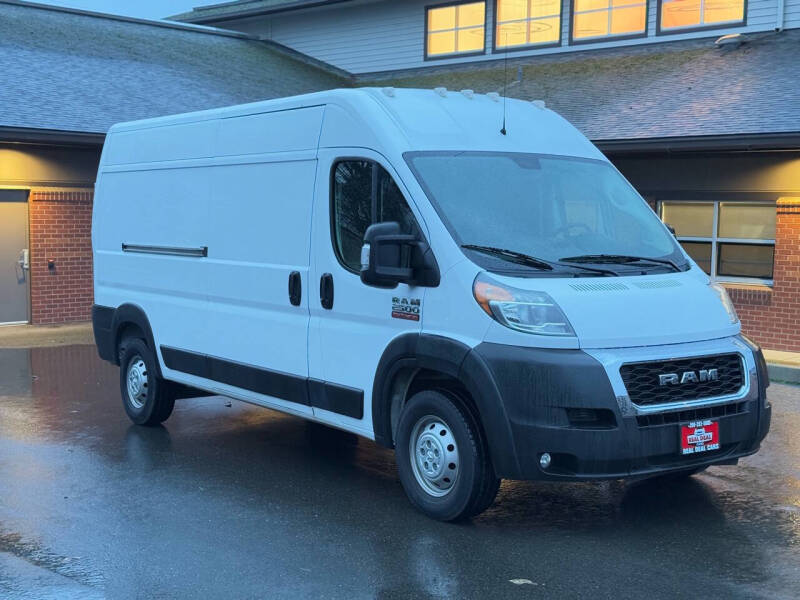 Used 2020 RAM ProMaster Cargo Van Base with VIN 3C6TRVDG7LE115768 for sale in Everett, WA