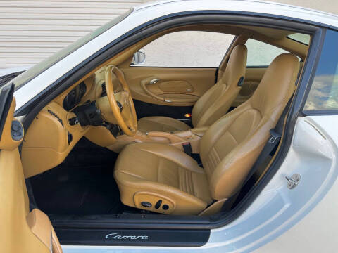 2004 Porsche 911 Carrera