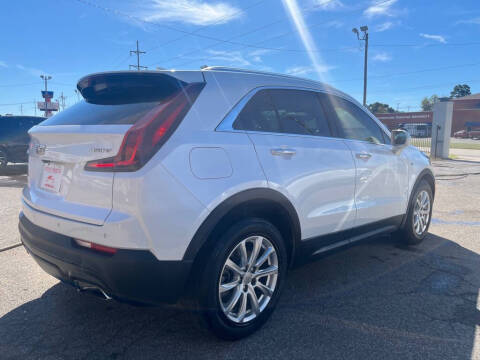 2020 Cadillac XT4 Luxury