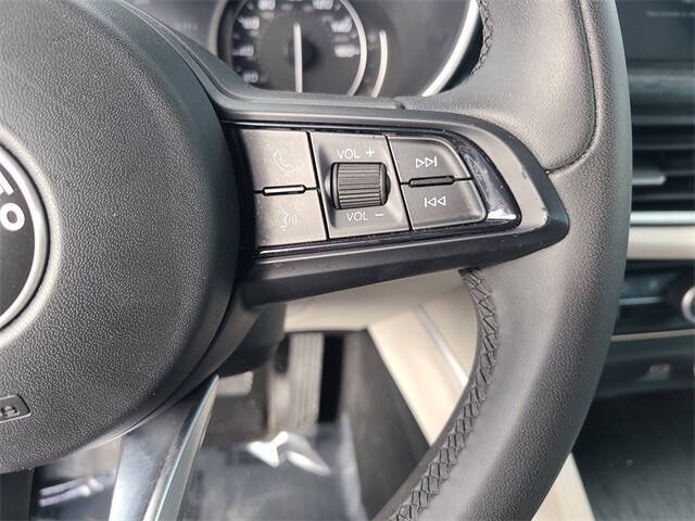 2021 Alfa Romeo Stelvio Sprint