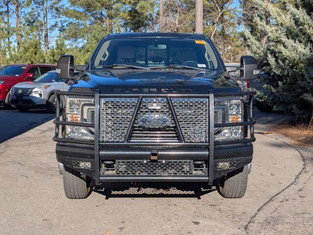 2022 Ford F-350 Super Duty Lariat