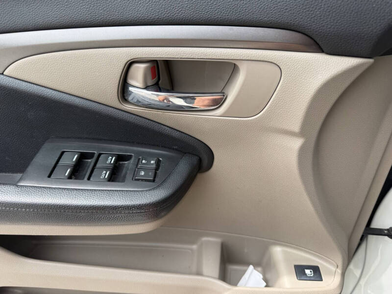 2017 Honda Pilot EX