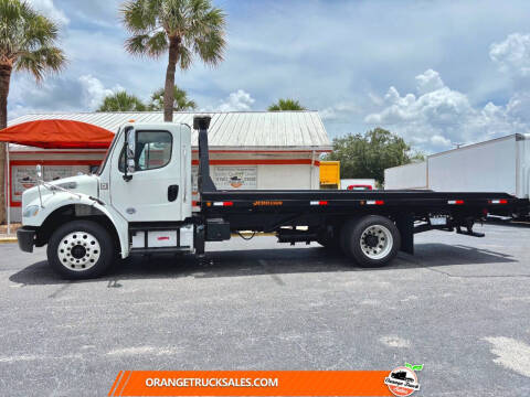 2018 Freightliner M2 106