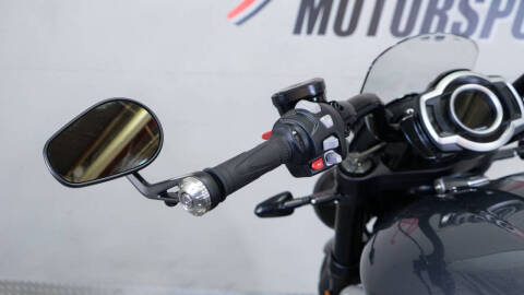 2025 Triumph Rocket 3 GT