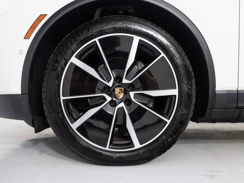 2024 Porsche Macan 4 Electric