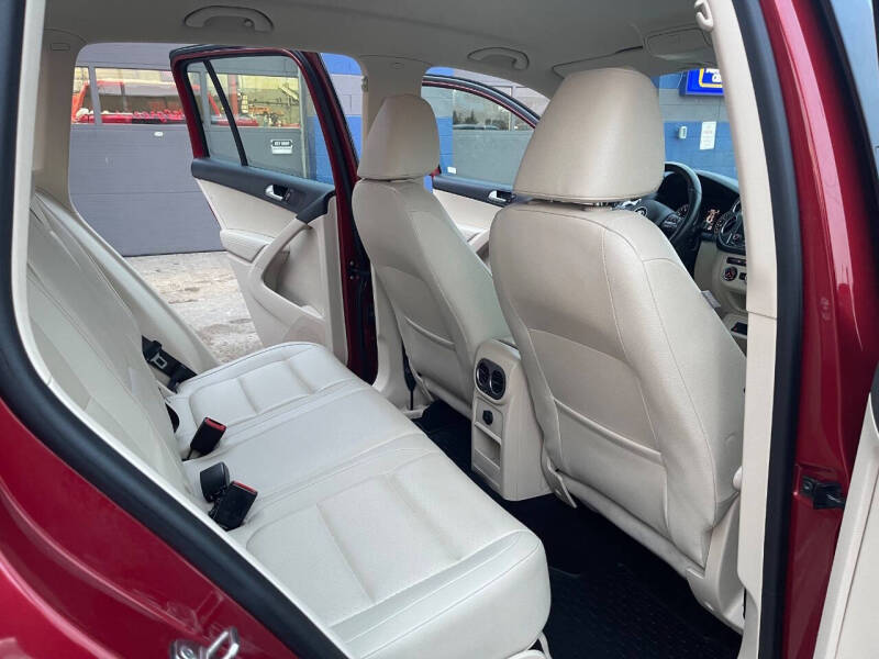 2016 Volkswagen Tiguan 2.0T SE 4Motion