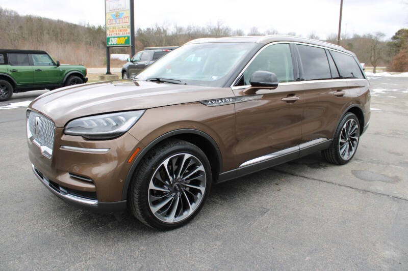2022 Lincoln Aviator Reserve's photo