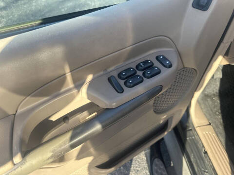 2001 Ford Explorer Sport Trac