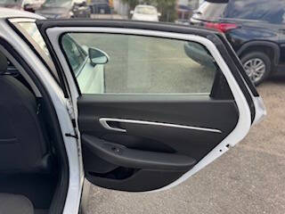 2022 Hyundai Sonata SE