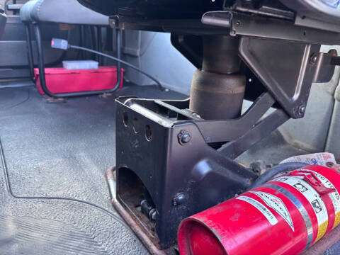 2017 International DuraStar 4300