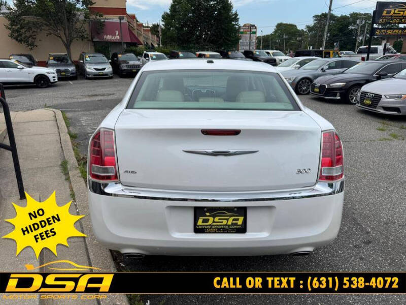 2013 Chrysler 300