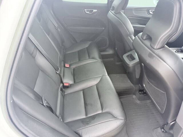 2023 Volvo XC60 B5 Core