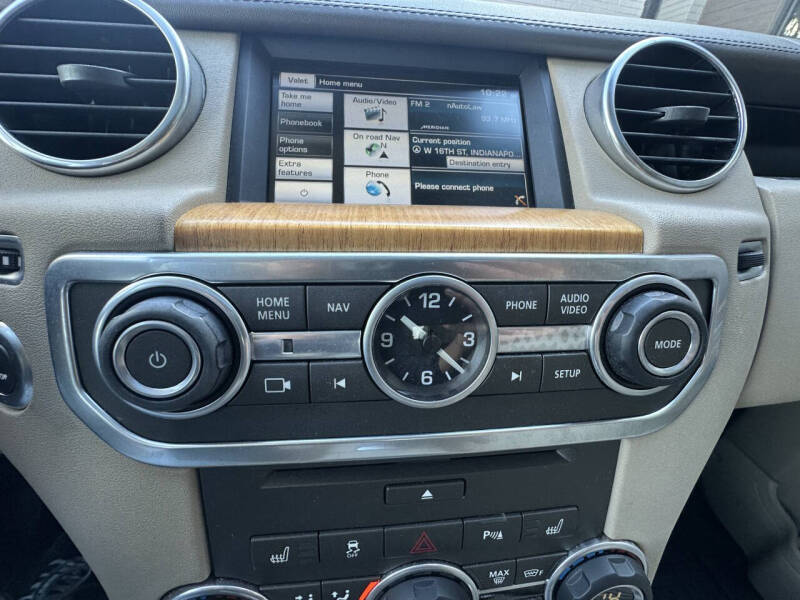 2015 Land Rover LR4 HSE LUX