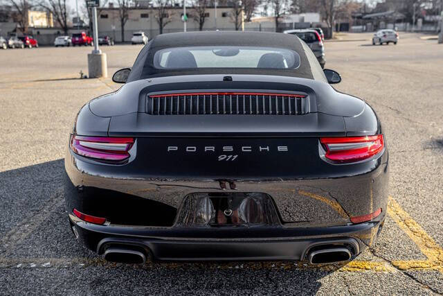 2017 Porsche 911