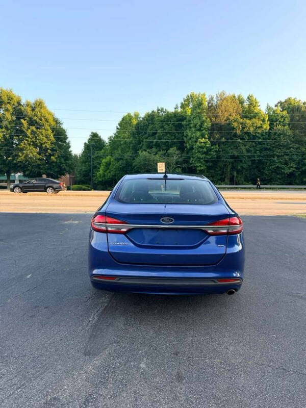 2017 Ford Fusion SE