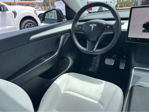 2024 Tesla Model Y Performance