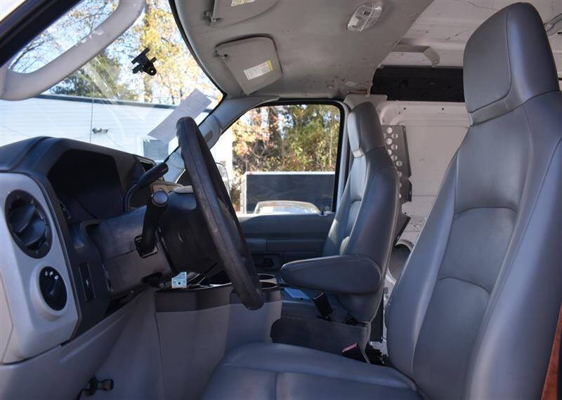 2014 Ford E-Series E-150