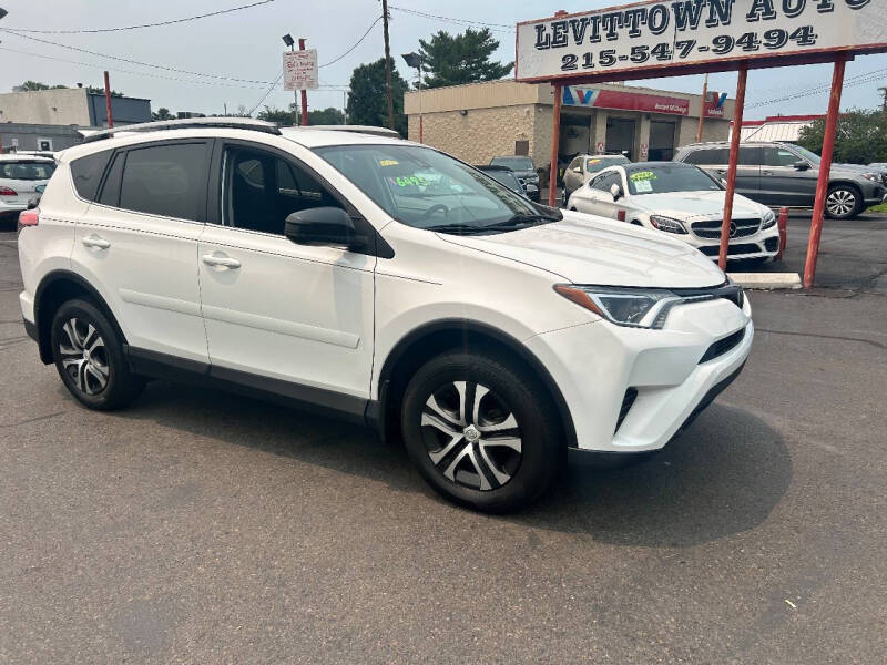2017 Toyota RAV4 LE