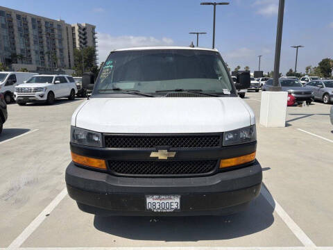 2020 Chevrolet Express 2500