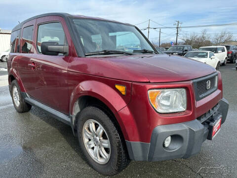 2006 Honda Element for sale at Guy Strohmeiers Auto Center in Lakeport CA