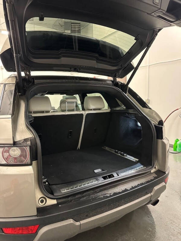 2012 Land Rover Range Rover Evoque Prestige