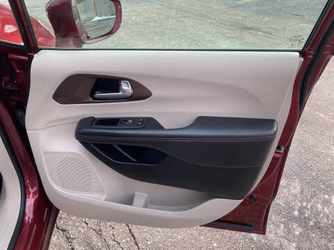 2019 Chrysler Pacifica Touring L
