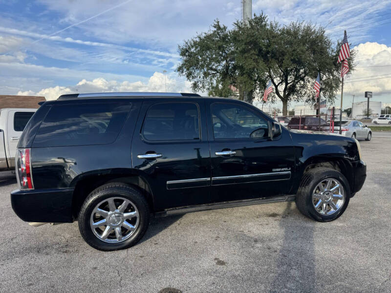 2011 GMC Yukon Denali