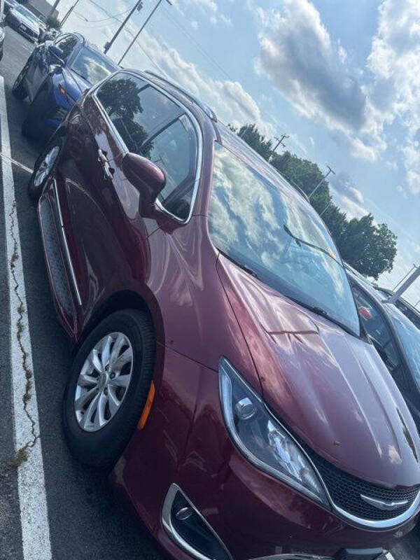 2018 Chrysler Pacifica Touring L