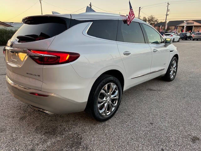 2018 Buick Enclave Avenir