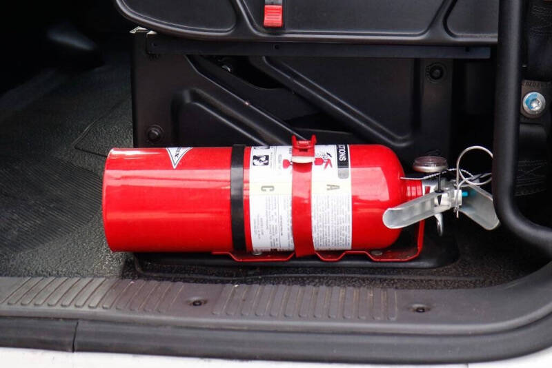 2019 International DuraStar 4300