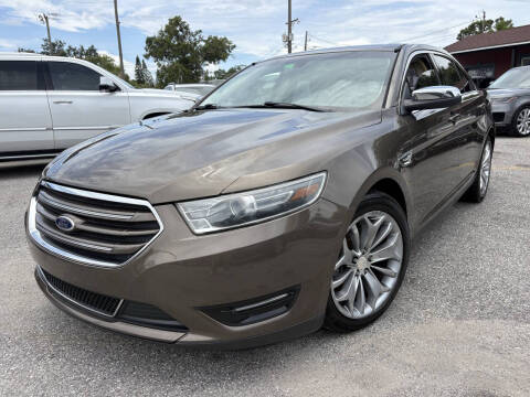 2015 Ford Taurus Limited