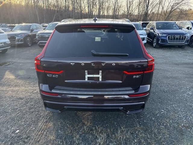 2026 Volvo XC60 B5 Plus