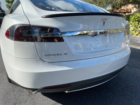 2012 Tesla Model S Performance