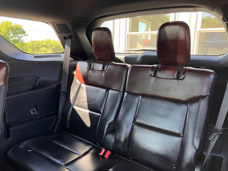 2020 Ford Explorer Platinum