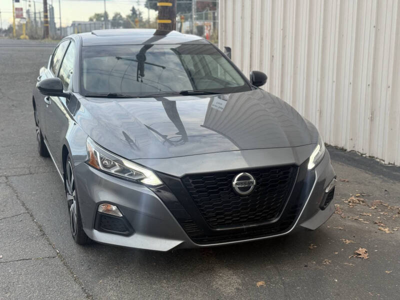 2021 Nissan Altima 2.0 SR