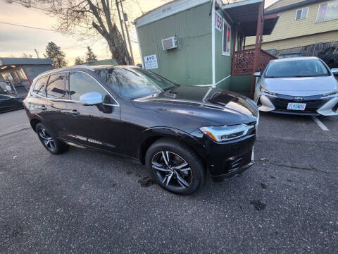 2018 Volvo XC60 T6 R-Design