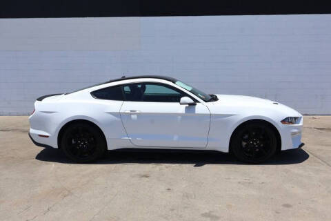 2019 Ford Mustang EcoBoost