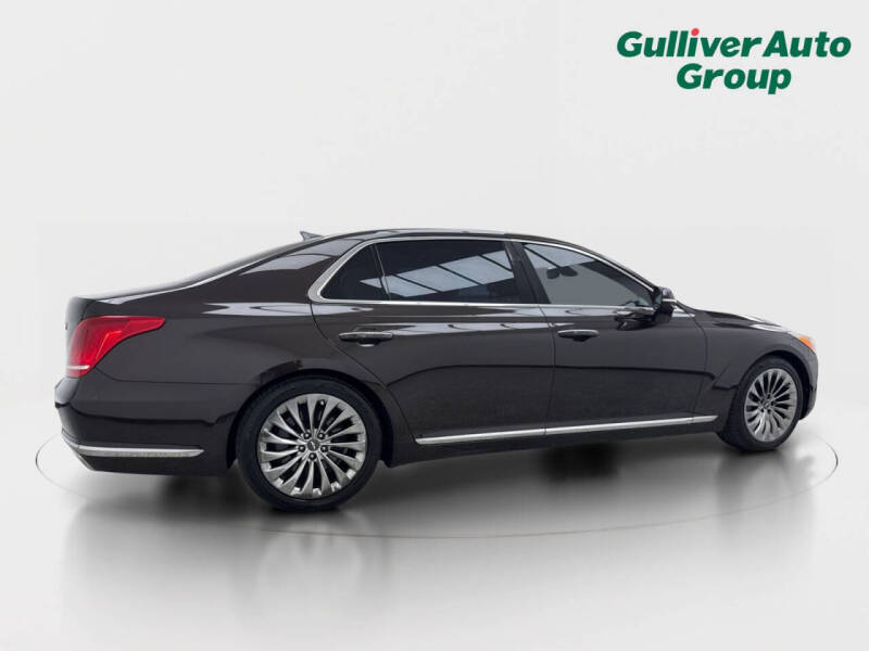 2019 Genesis G90