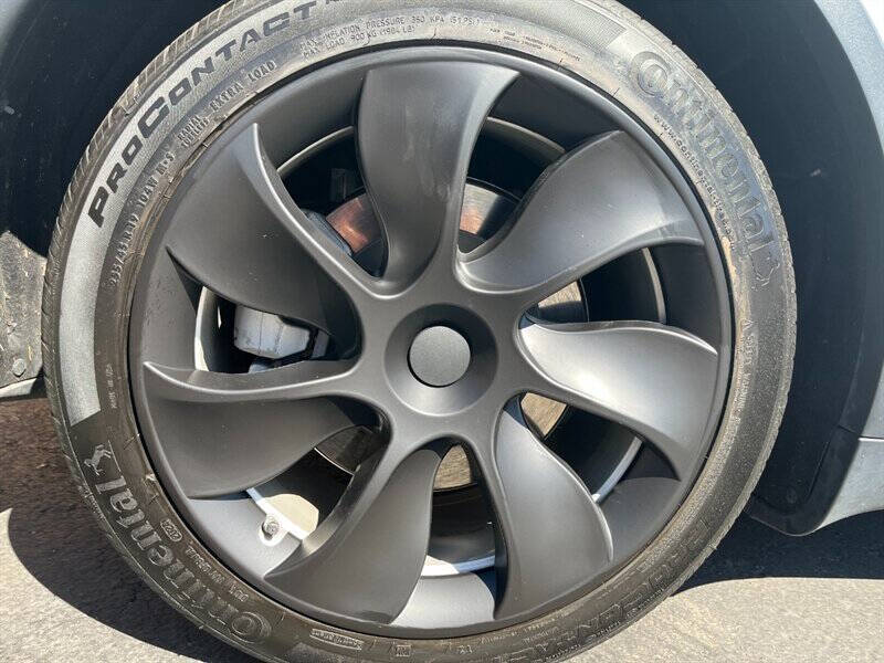 2022 Tesla Model Y Long Range