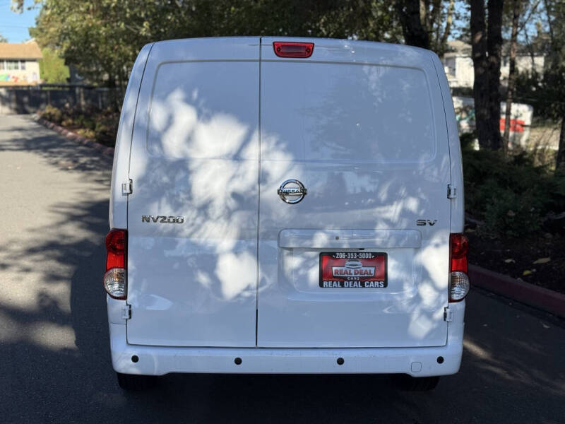 2021 Nissan NV200 SV