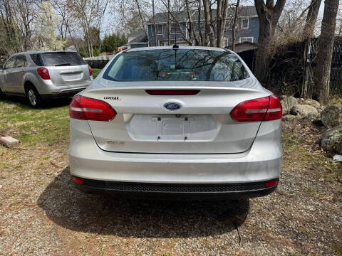 2016 Ford Focus S