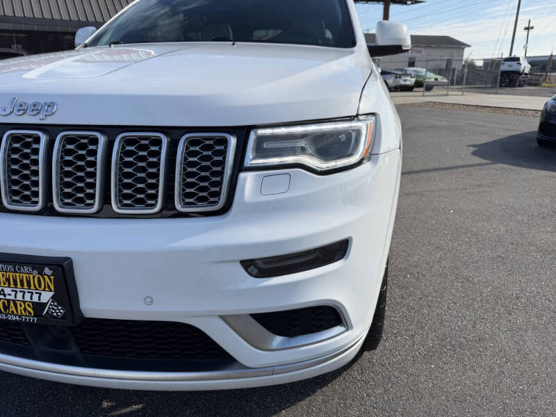 2019 Jeep Grand Cherokee Summit