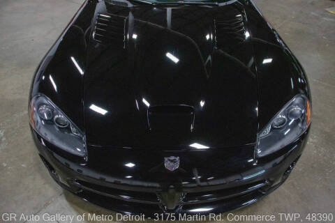 2004 Dodge Viper SRT-10