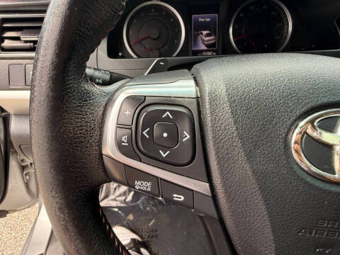 2015 Toyota Camry SE