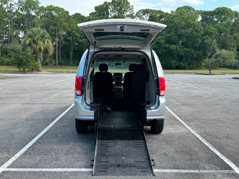 2012 Dodge Grand Caravan SXT
