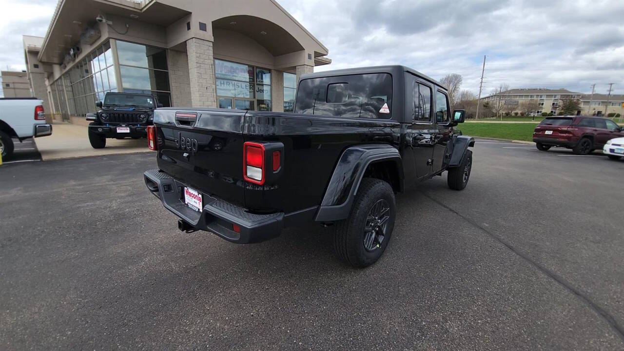 2024 Jeep Gladiator for sale at Victoria Auto Sales in Victoria, MN