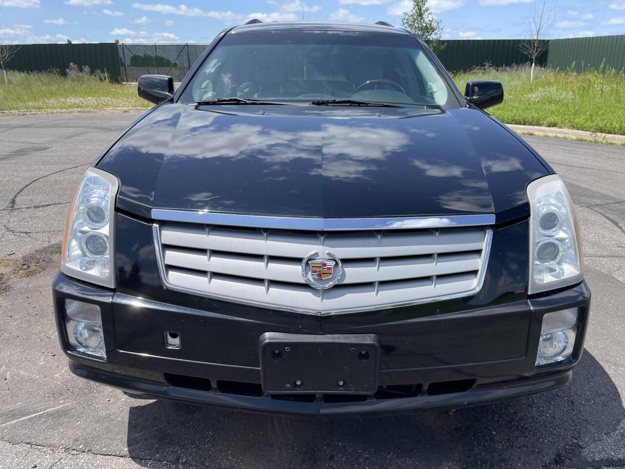 2006 Cadillac SRX for sale at Twin Cities Auctions in Elk River, MN